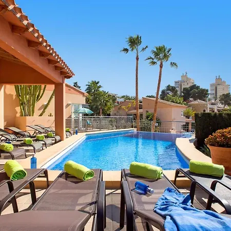 Villa Mar Flores By *